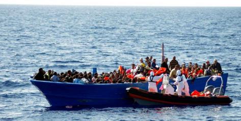 Migrants. "Des ponts, pas des murs !"